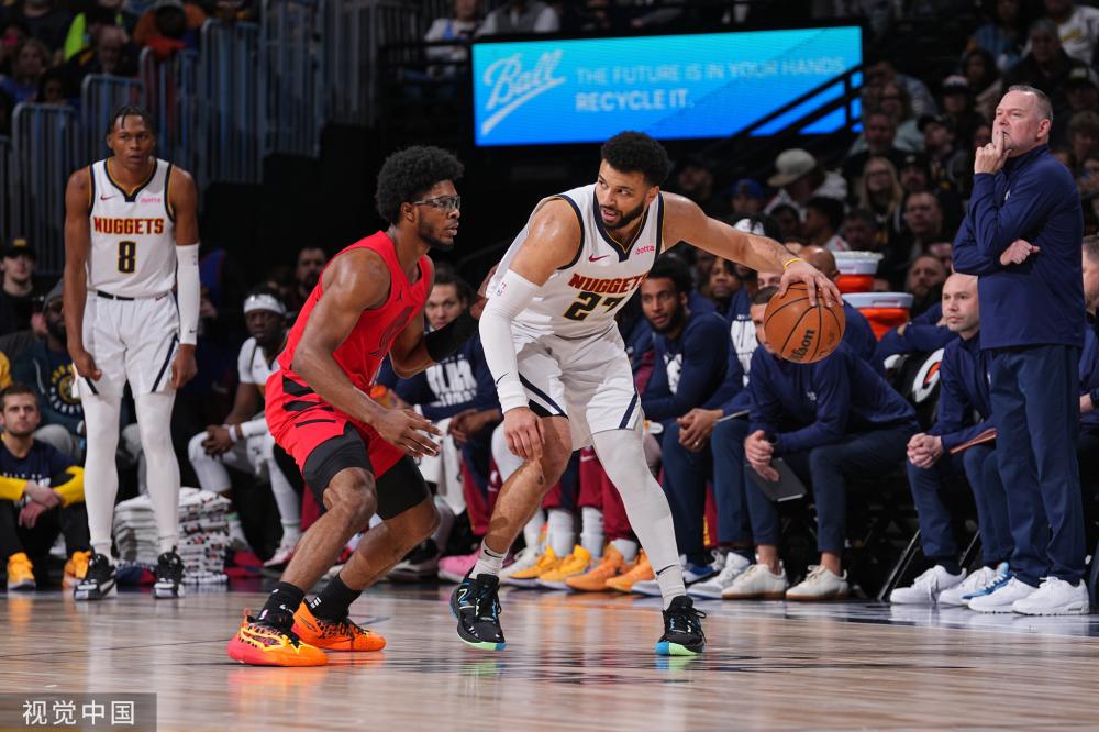 场上的突然 场上的突然