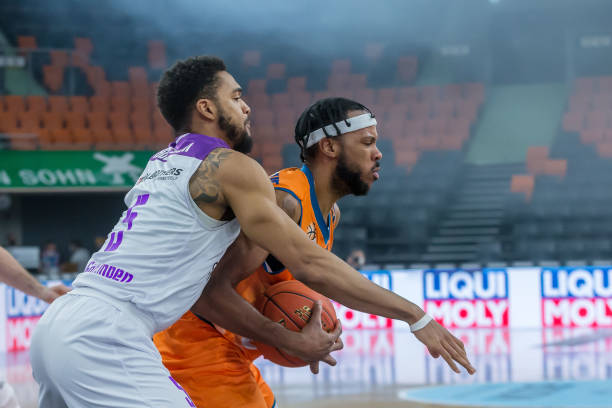 巴斯托尼短 巴斯托尼短