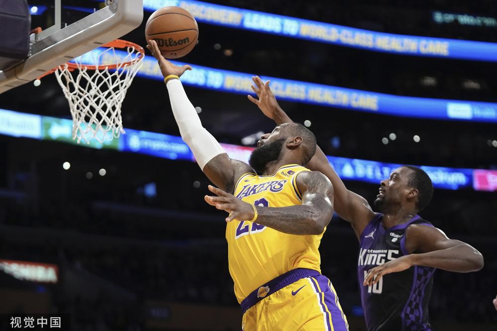 而他在季后 而他在季后